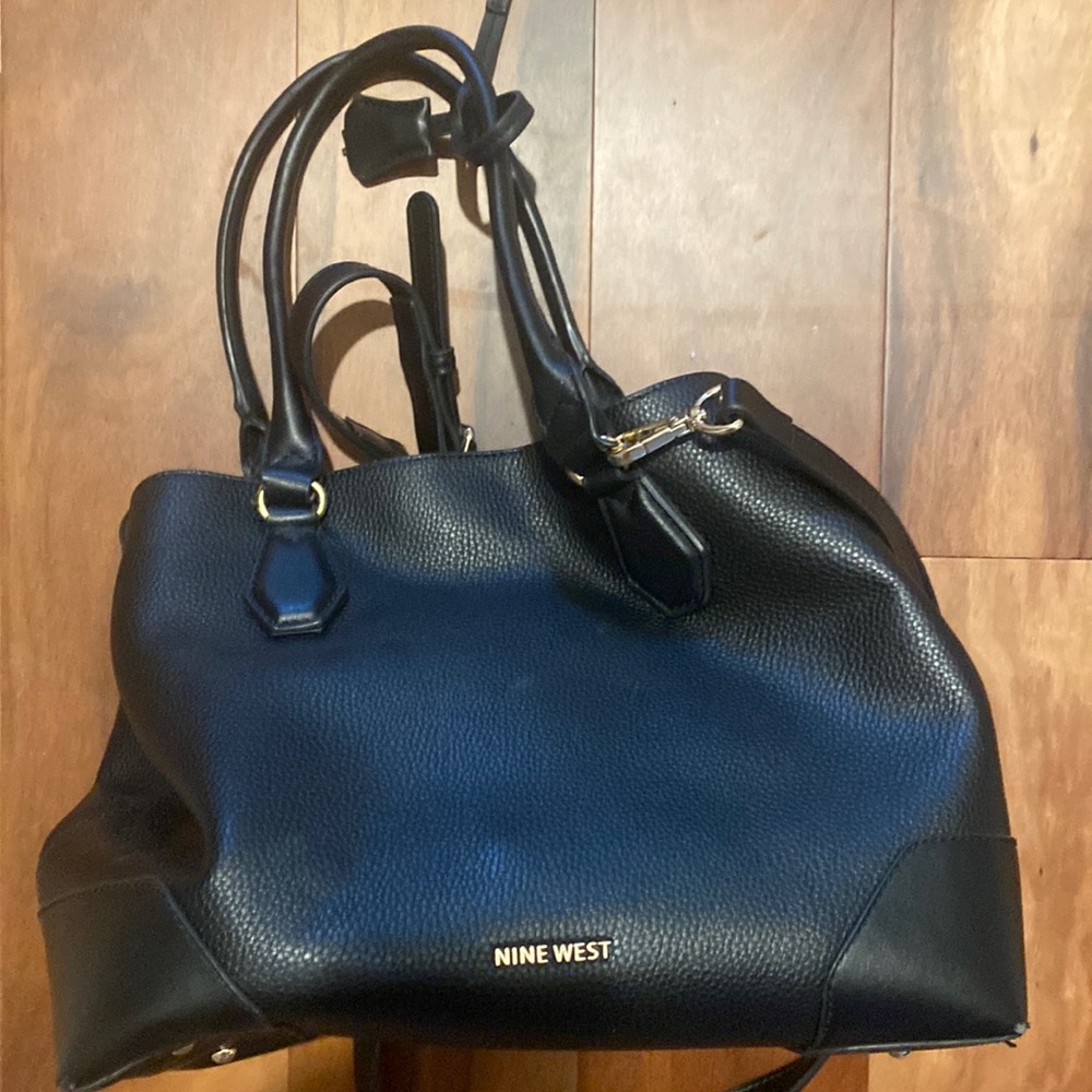 Nine West leather tote/bag!